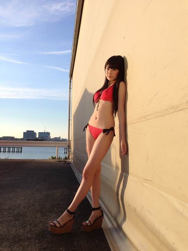 NMB48メンバーのスクール水着画像「スク水と体操服が最高のアンバランス」