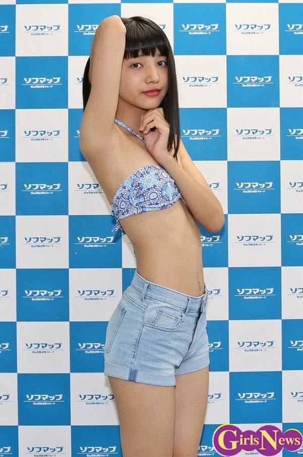 中学生アイドル 滝川愛莉のグラビア画像「モデルさんになりたい」