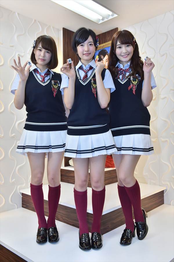 NMB48須藤凜々花のミニスカ制服姿で生足、太もも画像「麻雀で四暗刻単騎を上がったことがある」