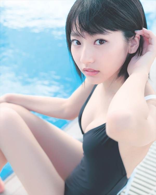 『高３の１８歳』グラドル武田玲奈の「本田翼さんのように早く“ショートカット女優”の仲間入りがしたい」ビキニ水着画像