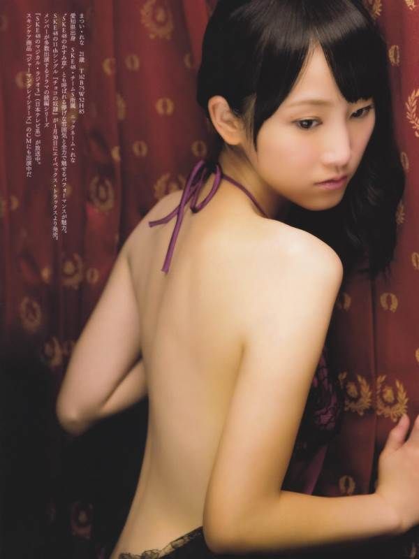 SKE48を卒業する松井玲奈のパンツ見え下着姿エロ画像
