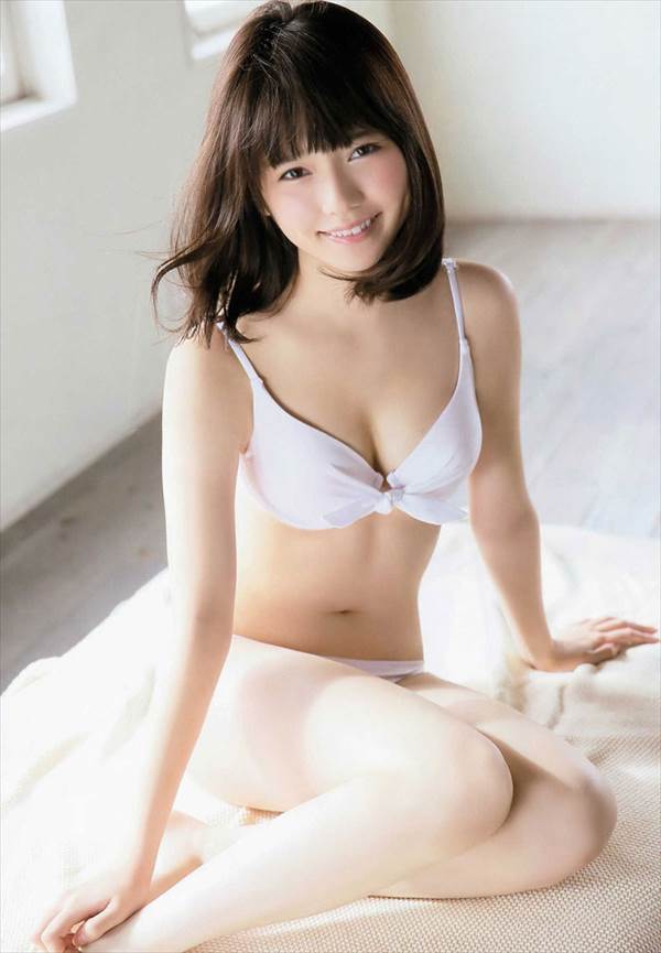 「カラコンしたい、 髪明るくしたい、つけま付けたい」AKB48島崎遥香のビキニ水着画像