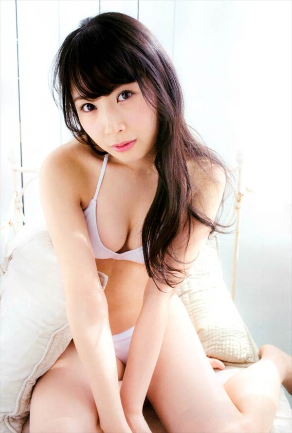 初写真集「ちゅり」発売のSKE48高柳明音のビキニ水着画像