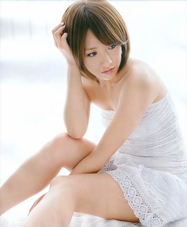 数々の名言を残すAKB48高橋みなみのビキニ水着画像「日頃から素敵だなと思った言葉は手帳などにメモ書き」