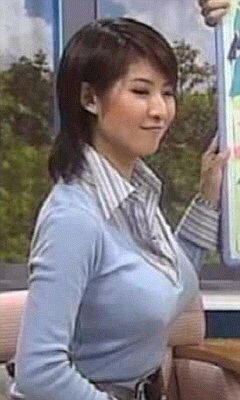 「NHKなのにエロい」スイカップ古瀬絵理アナとパイナップル乳竹中知華アナの巨乳の胸元見え画像